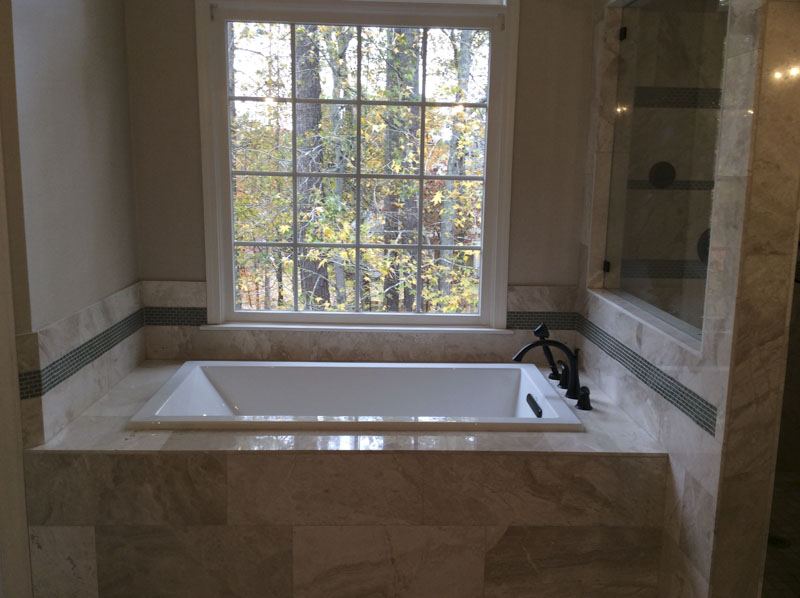 Tub deck with tile surround